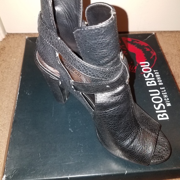 ‼FINAL PRICE‼ For Michele Bohbot Bisou Bisou heels - Picture 5 of 6
